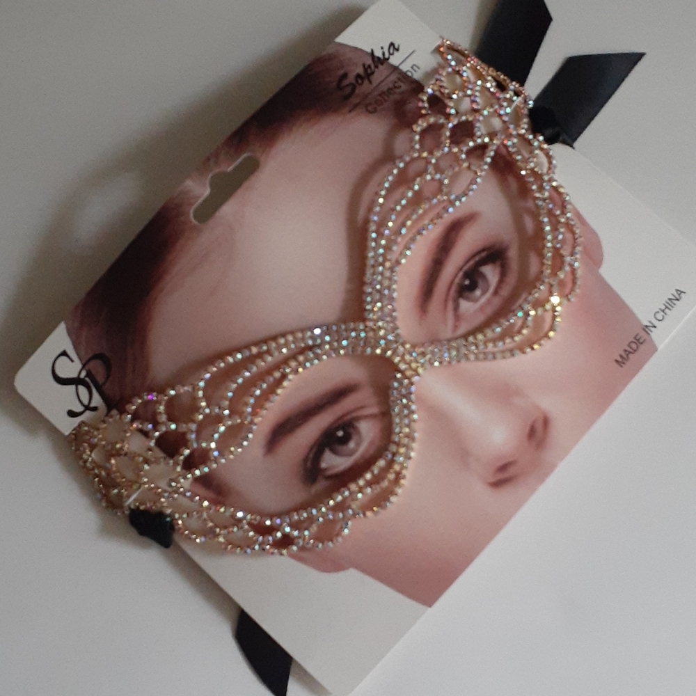 💞Elegant Rhinestone Mask